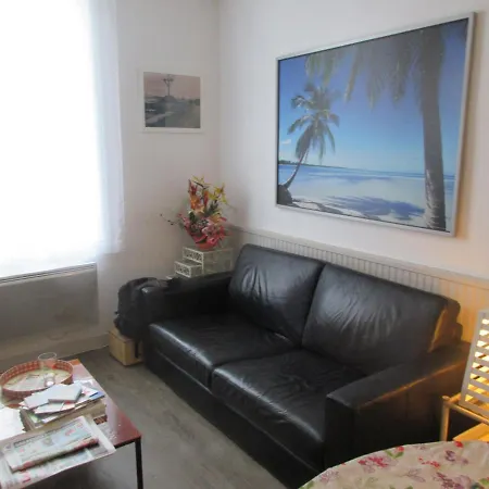 Dom wakacyjny Maison T4 Avec Cour, Proche Centre Et Plage, - Equipee, Calme Et Confort - Fr-1-92-892 *