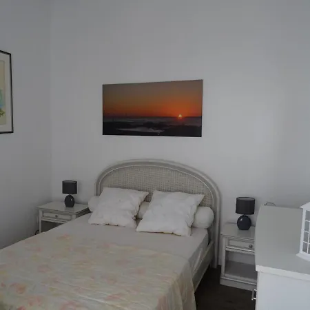 Dom wakacyjny Maison T4 Avec Cour, Proche Centre Et Plage, - Equipee, Calme Et Confort - Fr-1-92-892 *