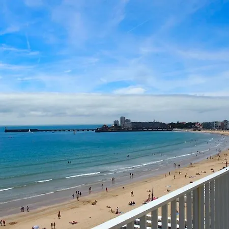 Maison T4 Avec Cour, Proche Centre Et Plage, - Equipee, Calme Et Confort - Fr-1-92-892